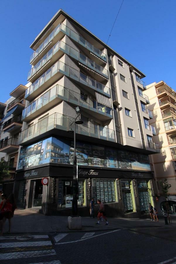Apartamento moderno muy céntrico y cerca de la playa Apartamento Calpe Exterior foto